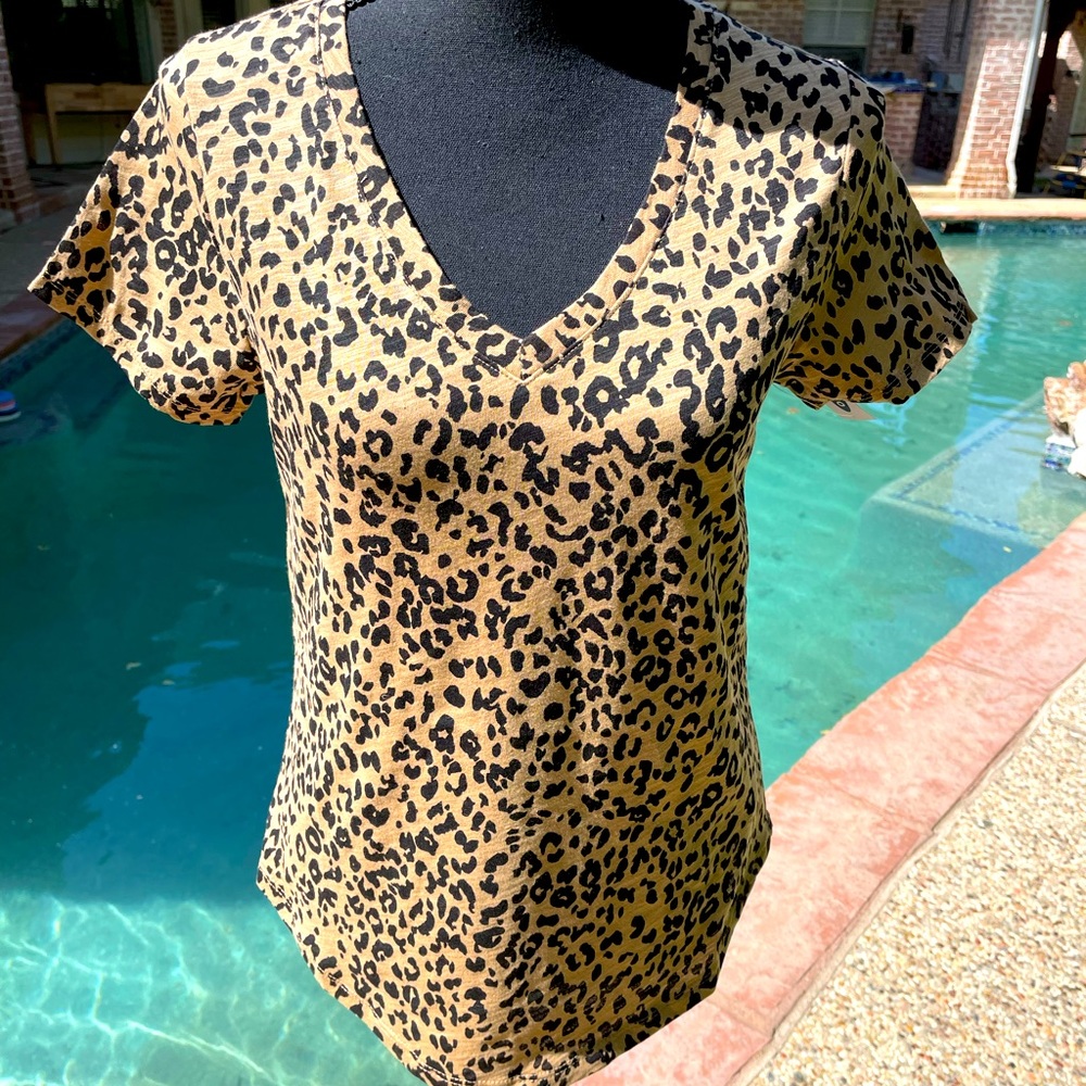 Leopard, V-neck, T-shirt, size XS